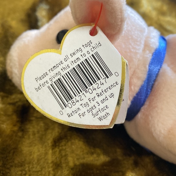Knuckles the Pig Beanie Baby Born March 25, 1999 - Picture 5 of 6